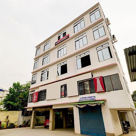 OYO 80488 Mi Casa Homestay Guwahati Luaran gambar